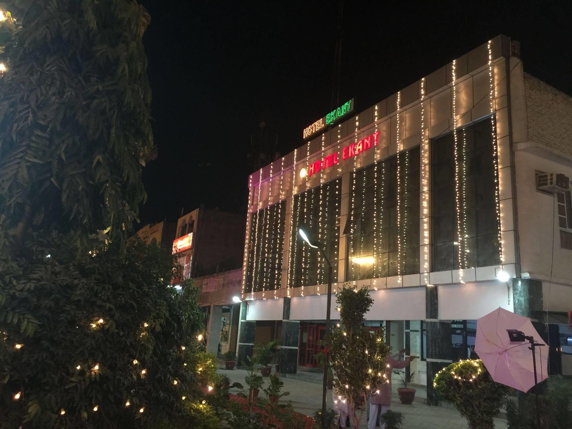 Hotel Ekant Faridabad Exterior photo